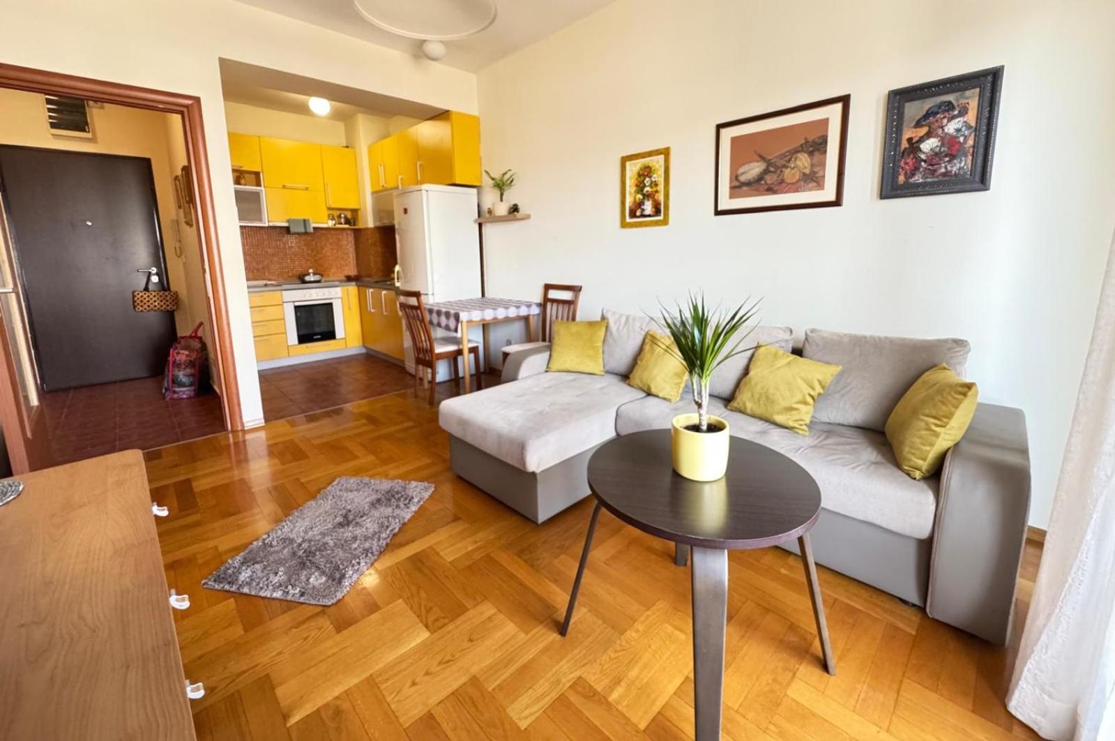 Sunny Place Podgorica Extérieur photo